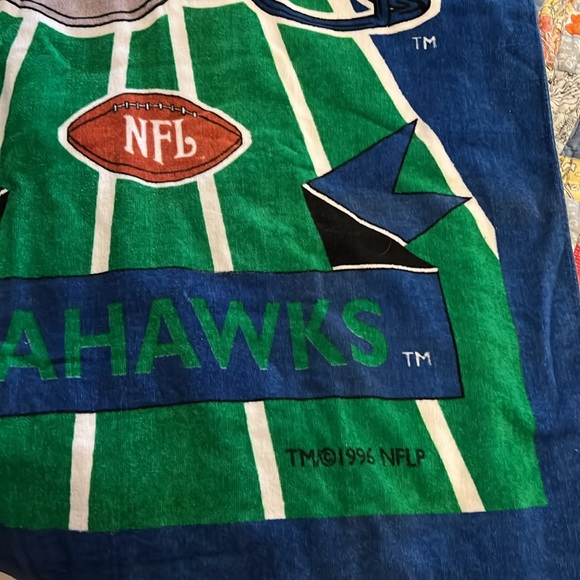 RARE 1996 Seattle Seahawks NFLP Beach towel - Picture 4 of 7